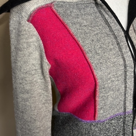 Nine West 100% Lambswool Cardigan Sweater - Picture 6 of 9